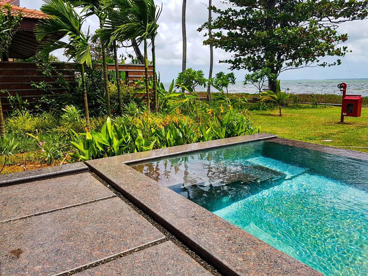 Niraamaya Wellness Retreats Backwaters And Beyond Kumarakom Dış mekan fotoğraf